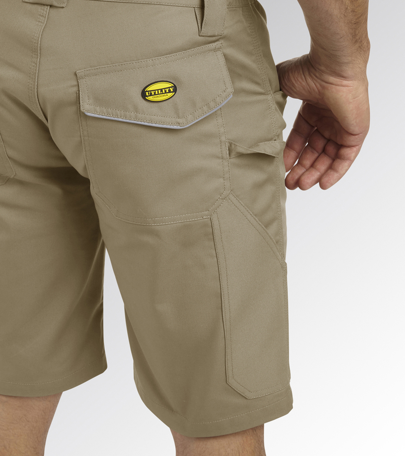 16175819 DIADORA BERMUDA POLY PLAVE  3XL