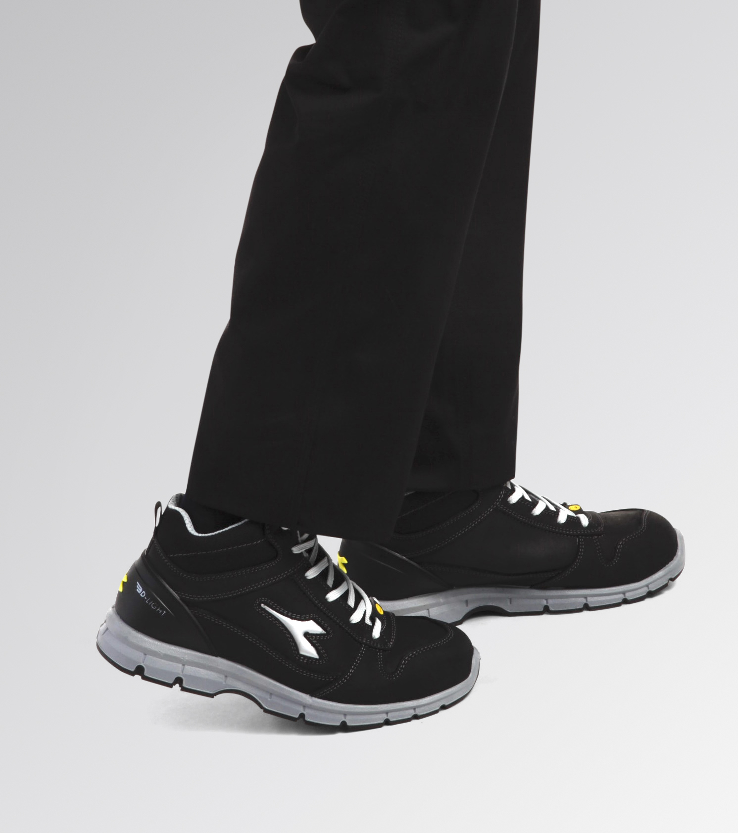 160301 DIADORA HLAČE STAFF CARGO L PLAVE