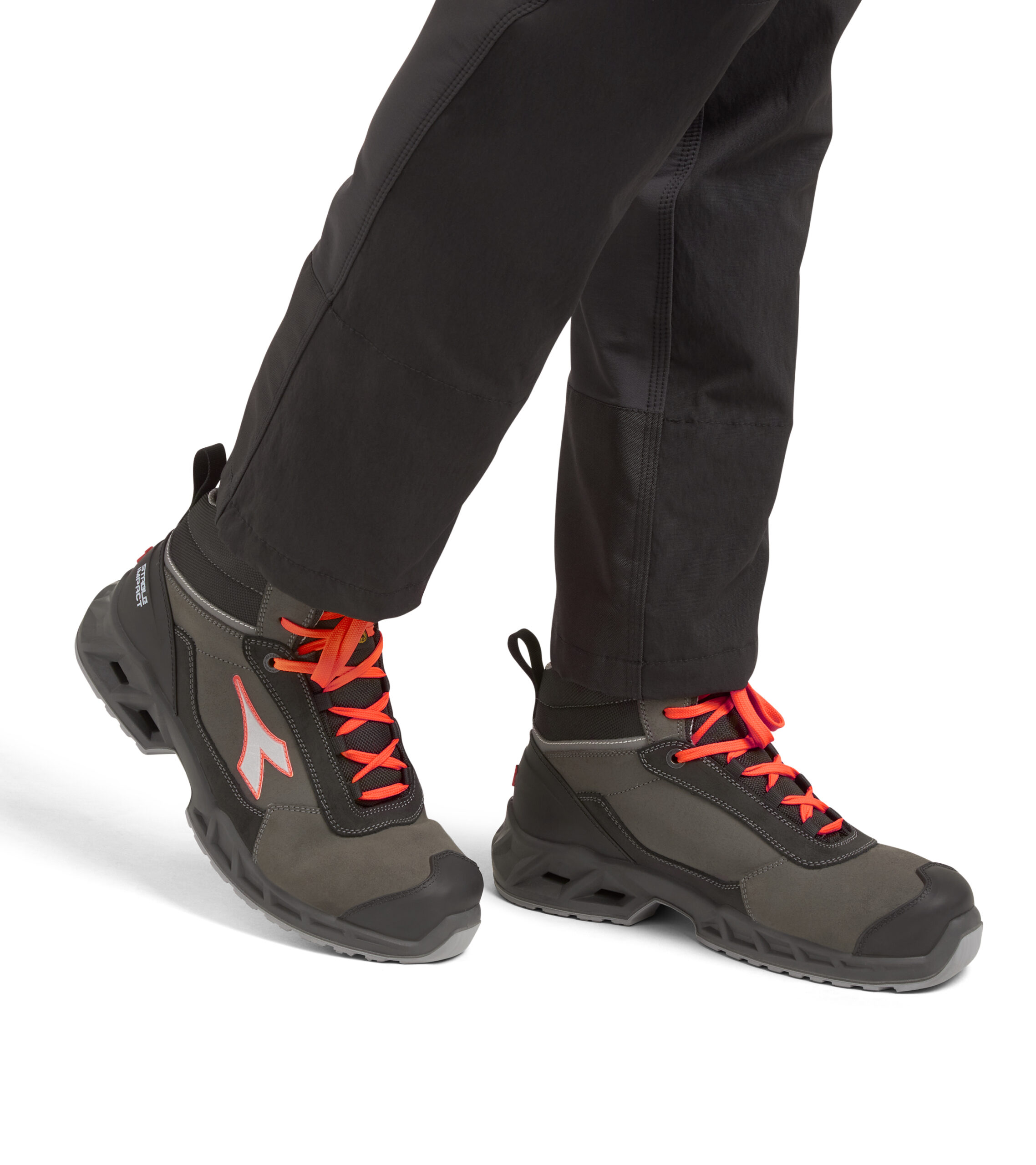 18116145 DIADORA SHARK STA IMP LEAT LOW S3S FO SR SC ESD 45 C/C