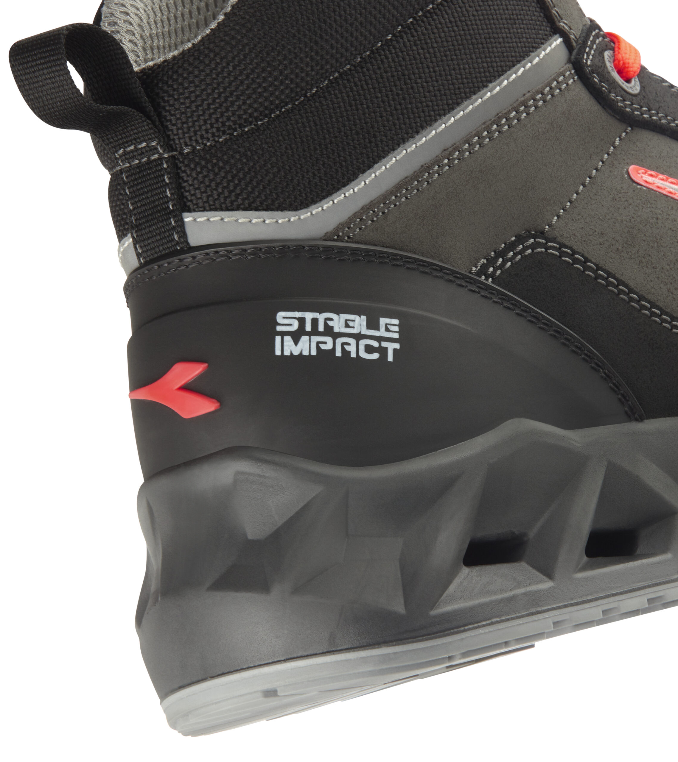 18116145 DIADORA SHARK STA IMP LEAT LOW S3S FO SR SC ESD 45 C/C