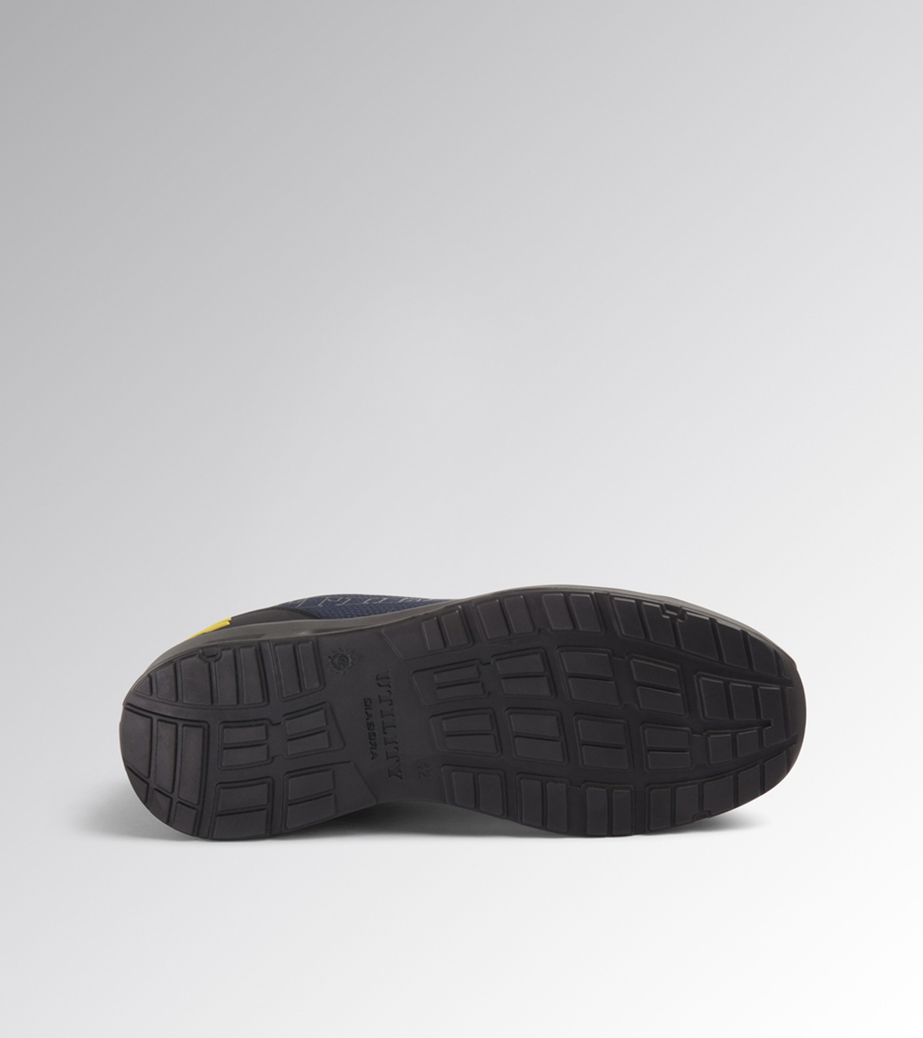 18061145 DIADORA SHARK STABLE IMP LEATHER Q MID S3S FO SR ESD 45