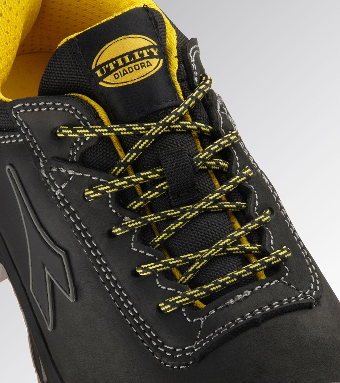 18116741 DIADORA BEAT DA2 TEXT LOW S1PS FO HRO SR 41 CRNE