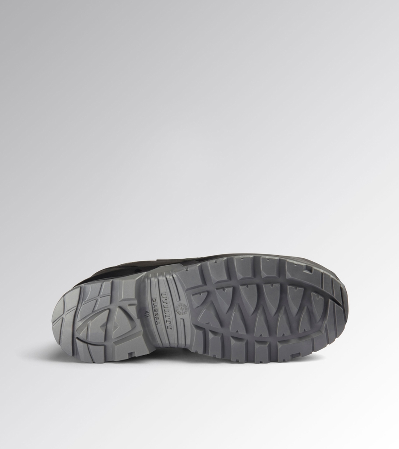 18116741 DIADORA BEAT DA2 TEXT LOW S1PS FO HRO SR 41 CRNE