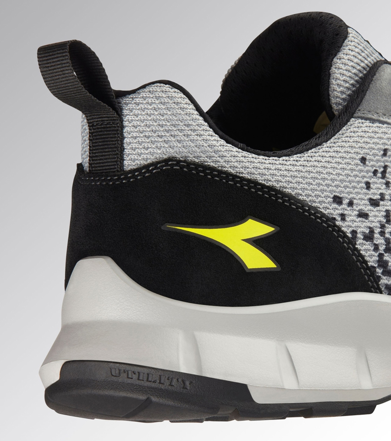 179460 DIADORA JAKNA LIGHT PAD ATHENA M